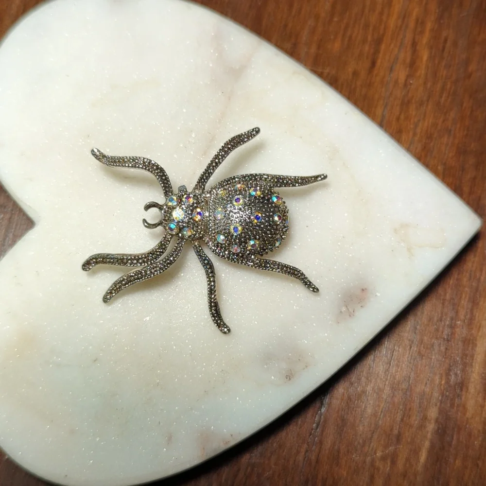 Vintage elegant spider